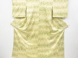 リサイクル　枝梅模様小紋着物